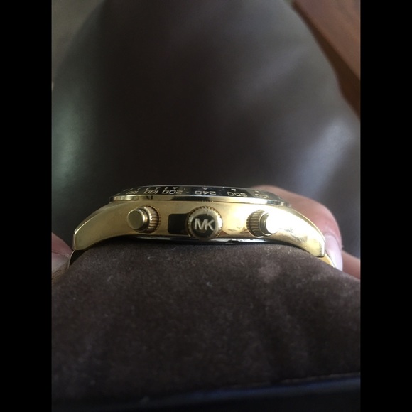 Authentic MK watch - Picture 2 of 5
